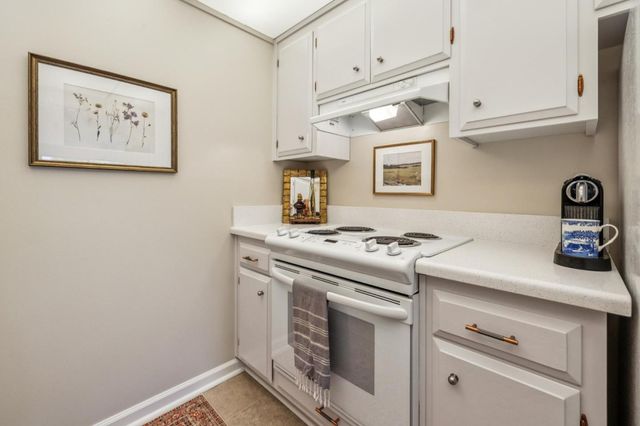 1915 Mount Vernon Court 14, Mountain View, CA 94040