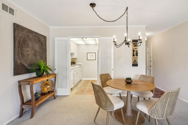 1915 Mount Vernon Court 14, Mountain View, CA 94040