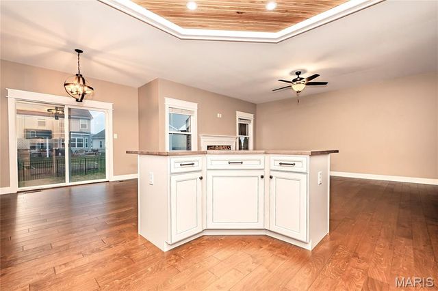 3456 Harbor Crossing Drive, St Charles, MO 63301