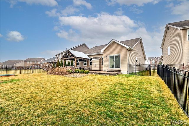 3456 Harbor Crossing Drive, St Charles, MO 63301