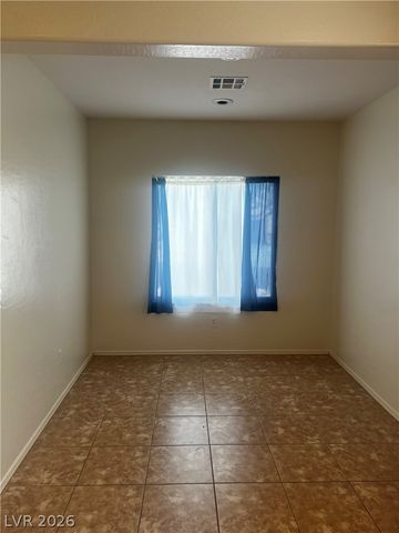 2925 Ivorybill Way, North Las Vegas, NV 89084