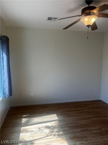 2925 Ivorybill Way, North Las Vegas, NV 89084