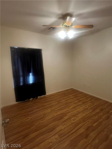 2925 Ivorybill Way, North Las Vegas, NV 89084