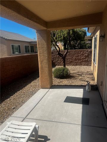 2925 Ivorybill Way, North Las Vegas, NV 89084