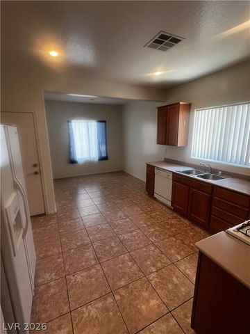 2925 Ivorybill Way, North Las Vegas, NV 89084