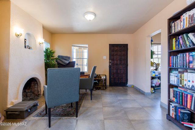 215 S Cherry Avenue, Tucson, AZ 85719