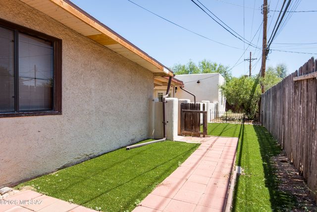 215 S Cherry Avenue, Tucson, AZ 85719
