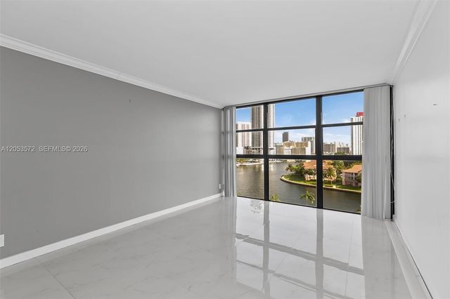 200 Leslie Dr 930, Hallandale Beach, FL 33009