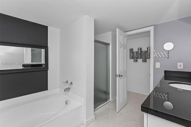 200 Leslie Dr 930, Hallandale Beach, FL 33009