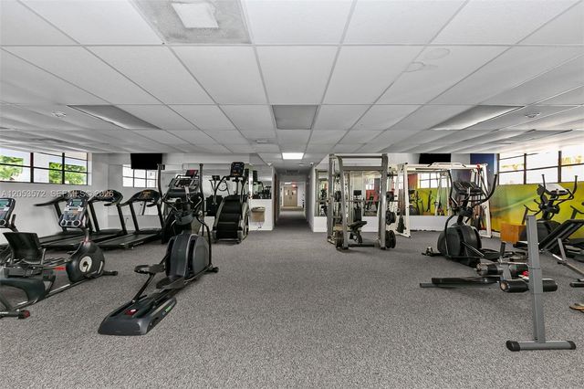 200 Leslie Dr 930, Hallandale Beach, FL 33009