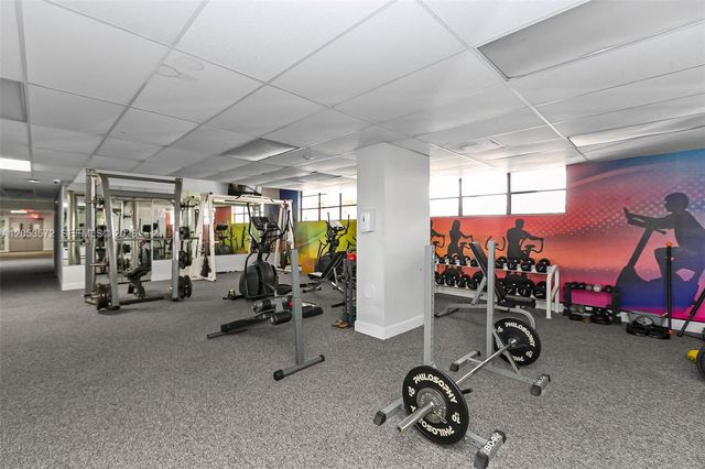 200 Leslie Dr 930, Hallandale Beach, FL 33009