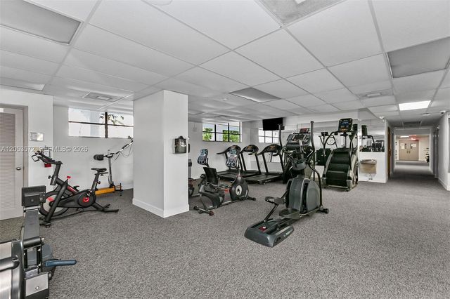 200 Leslie Dr 930, Hallandale Beach, FL 33009