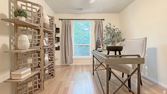 3077 E NORDIC DR, Sandy, UT 84093