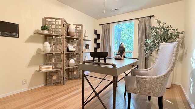 3077 E NORDIC DR, Sandy, UT 84093