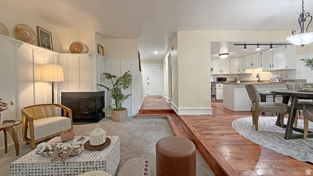 3077 E NORDIC DR, Sandy, UT 84093