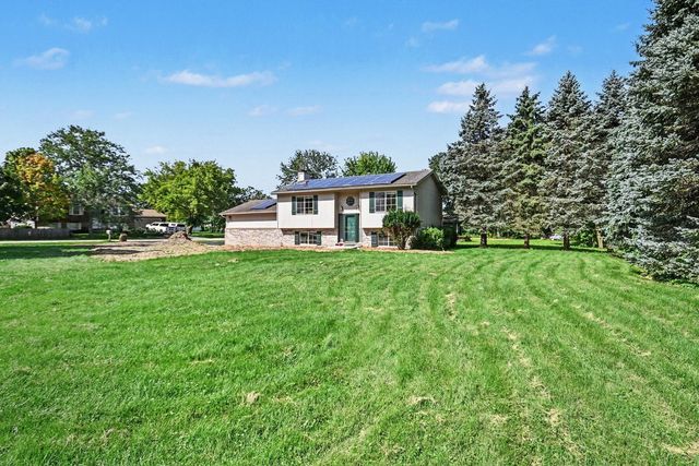 40020 N Adelphi Avenue, Beach Park, IL 60099