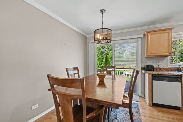 40020 N Adelphi Avenue, Beach Park, IL 60099