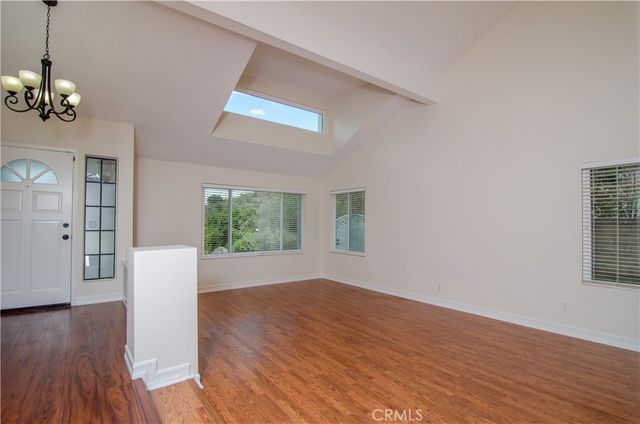24371 Crestview Drive, Newhall, CA 91321