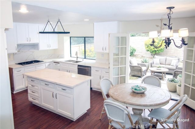 24371 Crestview Drive, Newhall, CA 91321