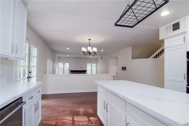 24371 Crestview Drive, Newhall, CA 91321