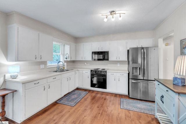 200 Rampey Street, Easley, SC 29640