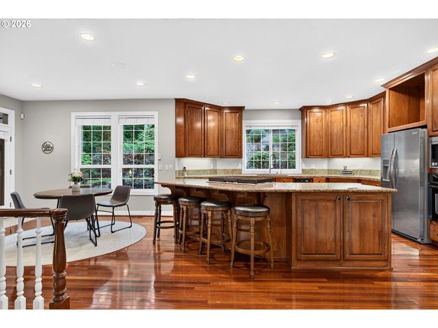 4306 Se AUGUSTA Loop, Gresham, OR 97080
