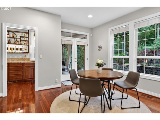 4306 Se AUGUSTA Loop, Gresham, OR 97080