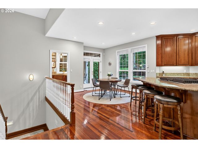 4306 Se AUGUSTA Loop, Gresham, OR 97080