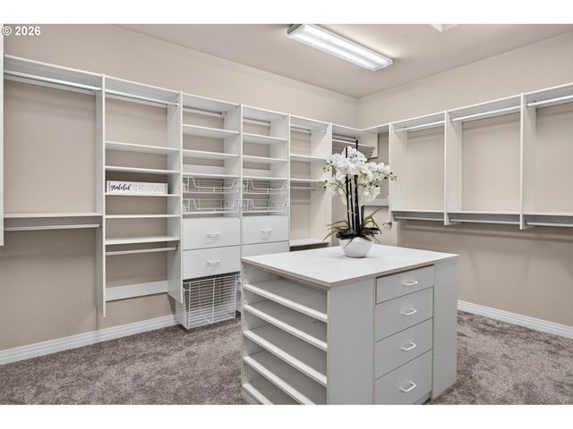4306 Se AUGUSTA Loop, Gresham, OR 97080