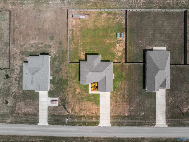 15122 Blackburn Road, Athens, AL 35611