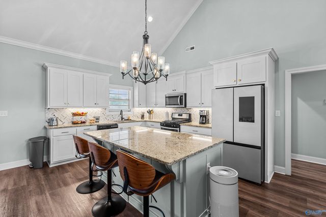 15122 Blackburn Road, Athens, AL 35611