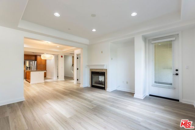 12975 Agustin Place 113, Los Angeles, CA 90094