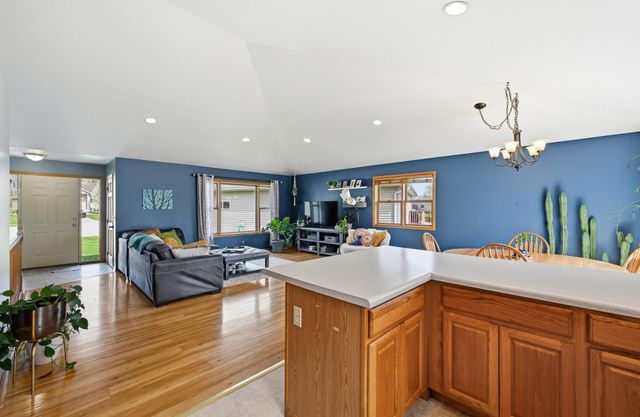 6328 Freedom Lane NW, Rochester, MN 55901