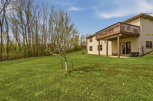 6328 Freedom Lane NW, Rochester, MN 55901