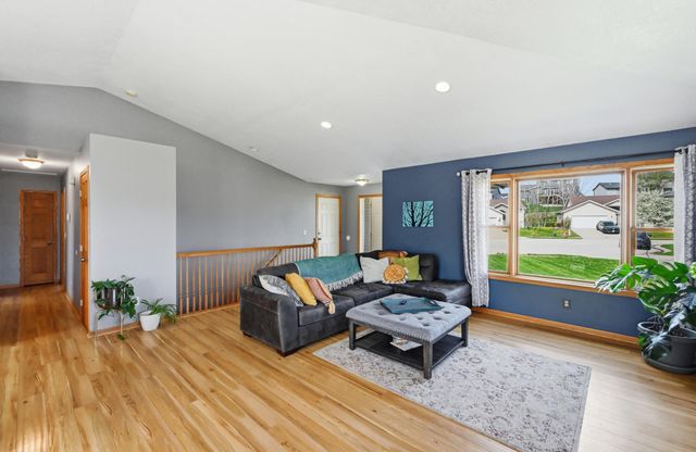 6328 Freedom Lane NW, Rochester, MN 55901