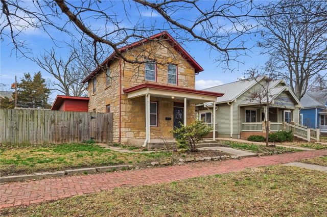 1341 Rhode Island Street, Lawrence, KS 66044