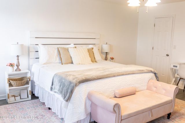 1200 Barnett Bend Circle, Brandon, MS 39047