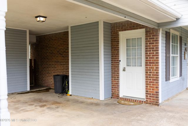 1200 Barnett Bend Circle, Brandon, MS 39047