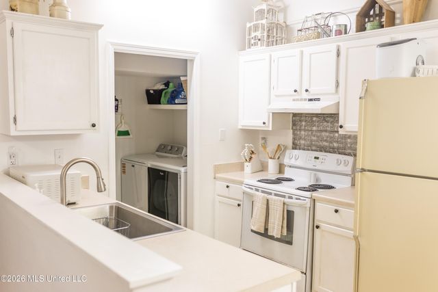 1200 Barnett Bend Circle, Brandon, MS 39047