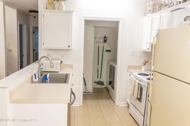 1200 Barnett Bend Circle, Brandon, MS 39047