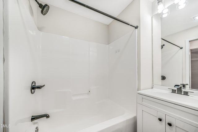 221 Howell Street 100a, Chapel Hill, NC 27514