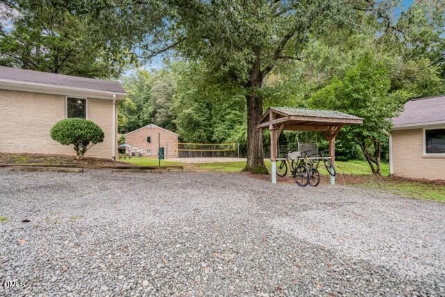 221 Howell Street 100a, Chapel Hill, NC 27514