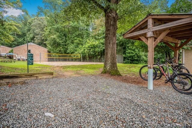 221 Howell Street 100a, Chapel Hill, NC 27514