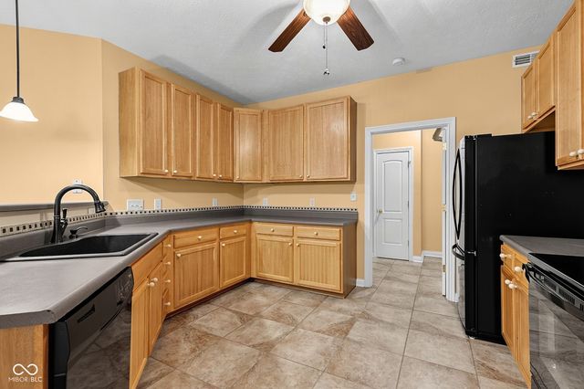 4003 Storrow Way, Westfield, IN 46062