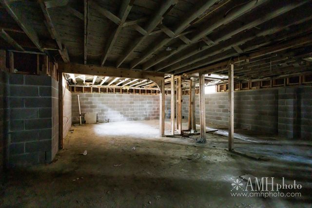 360 S ELM Avenue, Kankakee, IL 60901