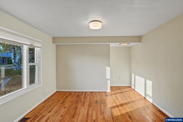 1155 NW 17th St, Corvallis, OR 97330