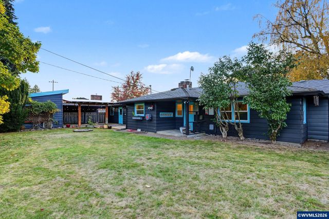 1155 NW 17th St, Corvallis, OR 97330