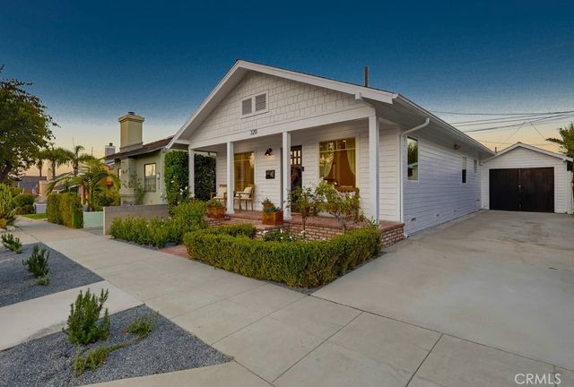320 Saint Joseph, Long Beach, CA 90814