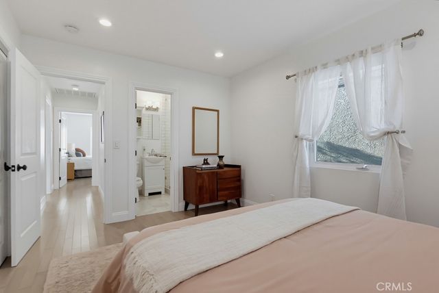 320 Saint Joseph, Long Beach, CA 90814