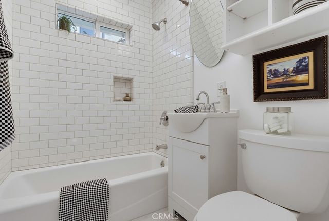 320 Saint Joseph, Long Beach, CA 90814